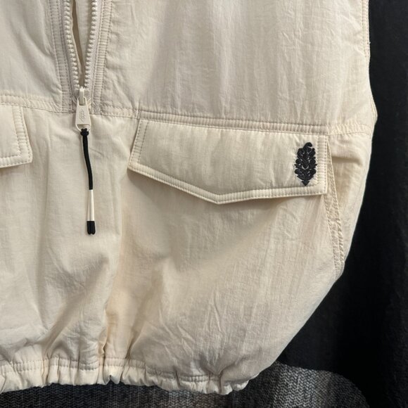 🫶🏻 NWOT Free People 1/2 Zip Puffer Vest, size S - Picture 8 of 9